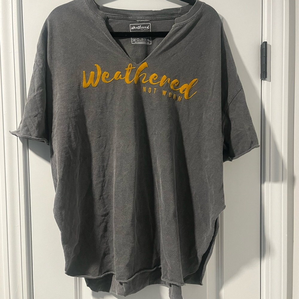 3/$20 Gray Short Sleeve Tee